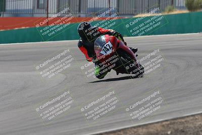 media/Apr-20-2025-AHRMA (Sun) [[393a79c373]]/Race/Group 10/Turn 4b/